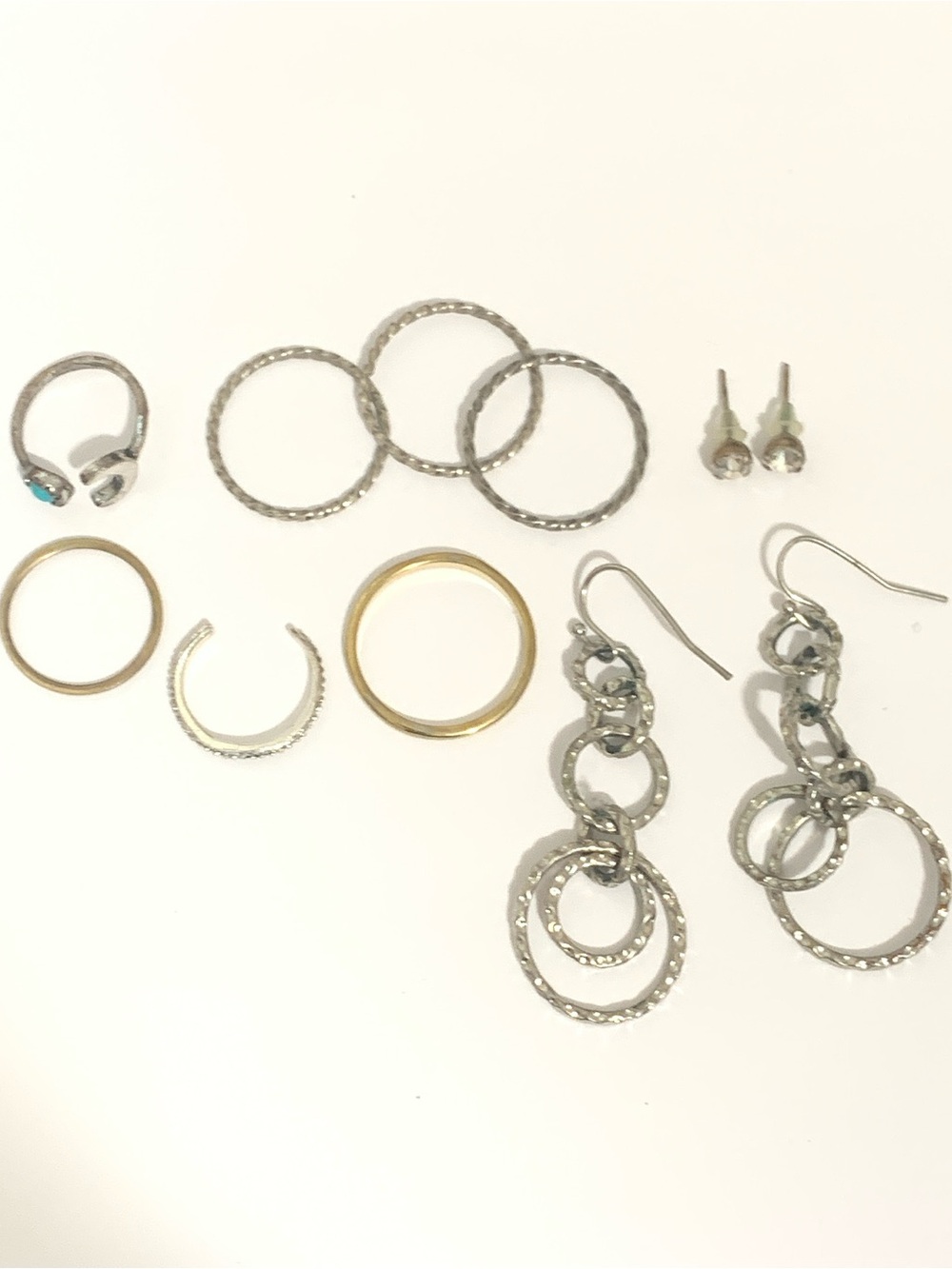 9 Piece Assorted Jewelry Bundle
